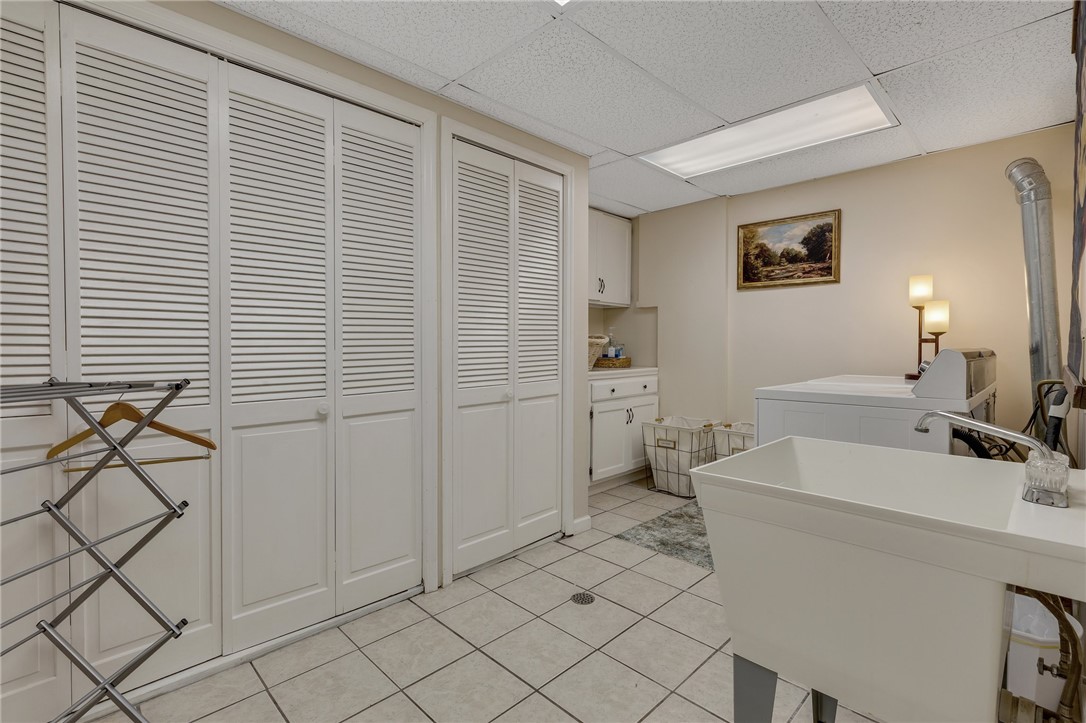 6001 N Mt Vernon Drive