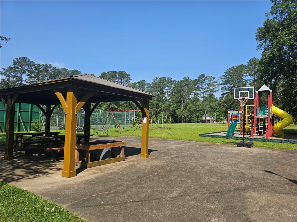 6001 N Mt Vernon Drive