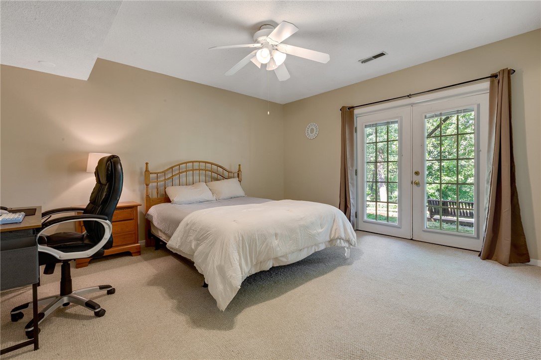 6001 N Mt Vernon Drive