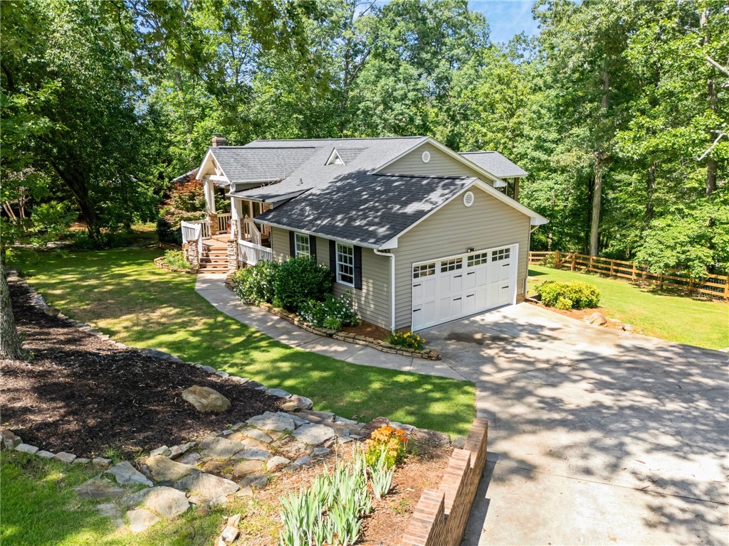 6001 N Mt Vernon Drive