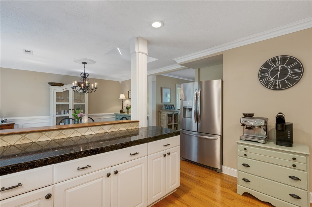 6001 N Mt Vernon Drive