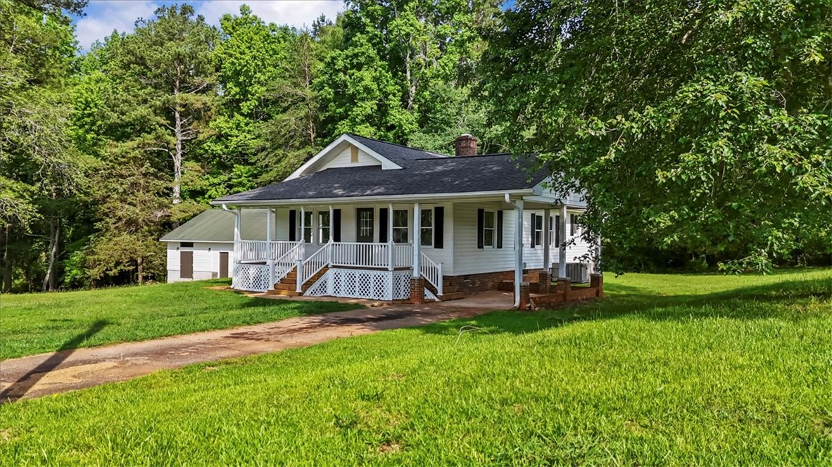 2110 Walhalla Highway