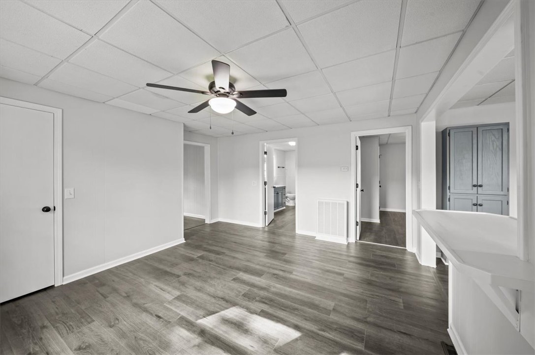 2110 Walhalla Highway