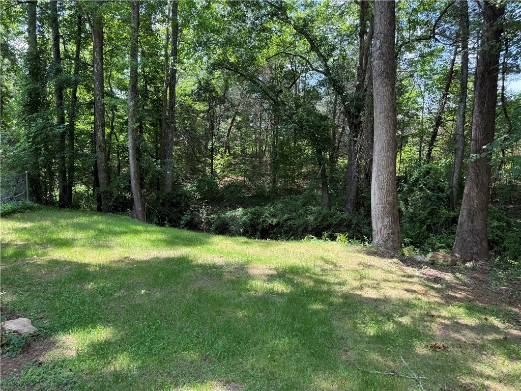 2110 Walhalla Highway