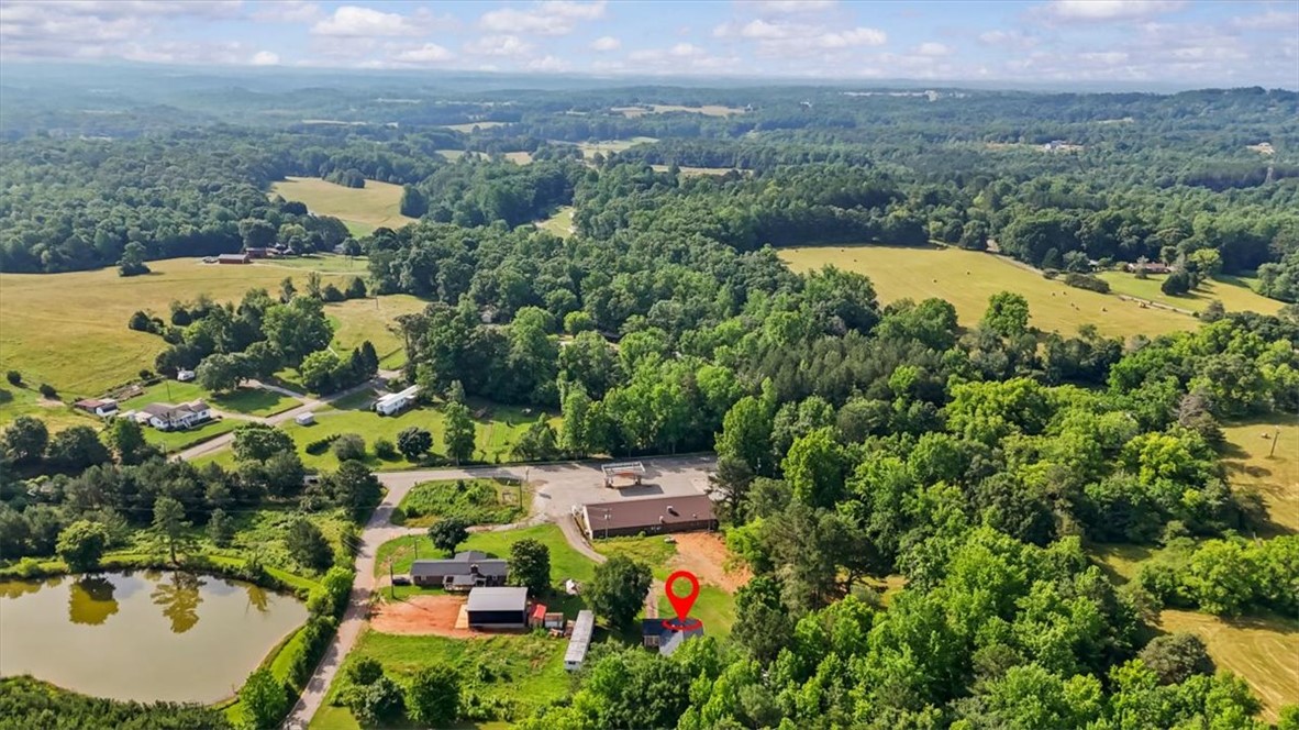 2110 Walhalla Highway