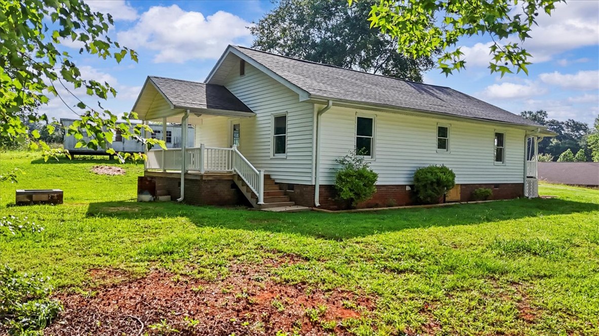 2110 Walhalla Highway