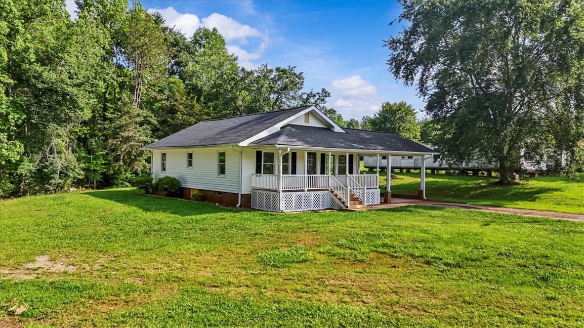 2110 Walhalla Highway