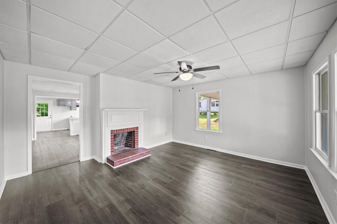 2110 Walhalla Highway