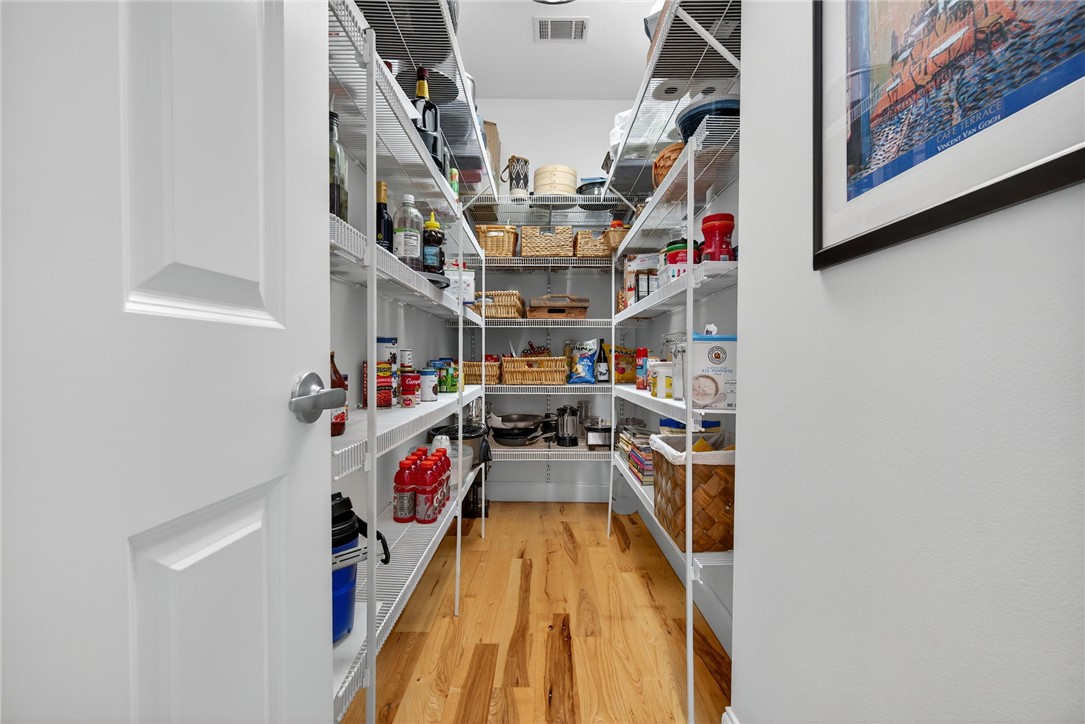 118 Pointe Harbor Drive