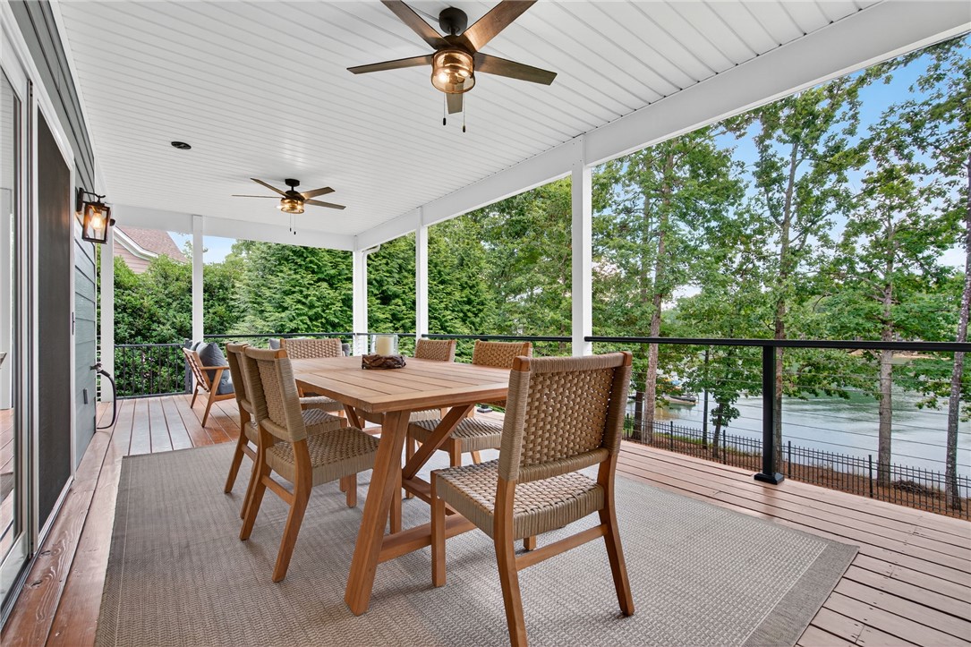 118 Pointe Harbor Drive