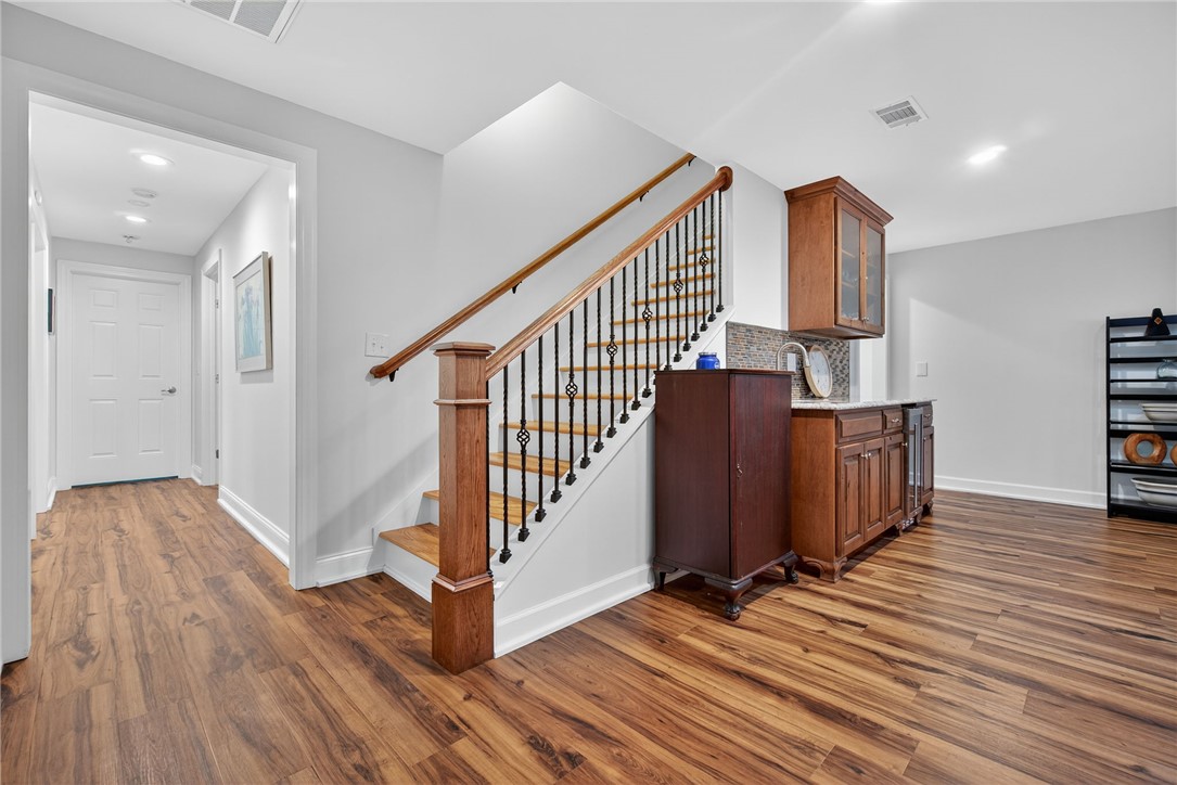 118 Pointe Harbor Drive