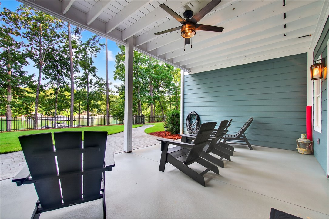 118 Pointe Harbor Drive