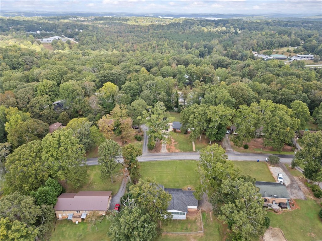 408 Fernwood Drive