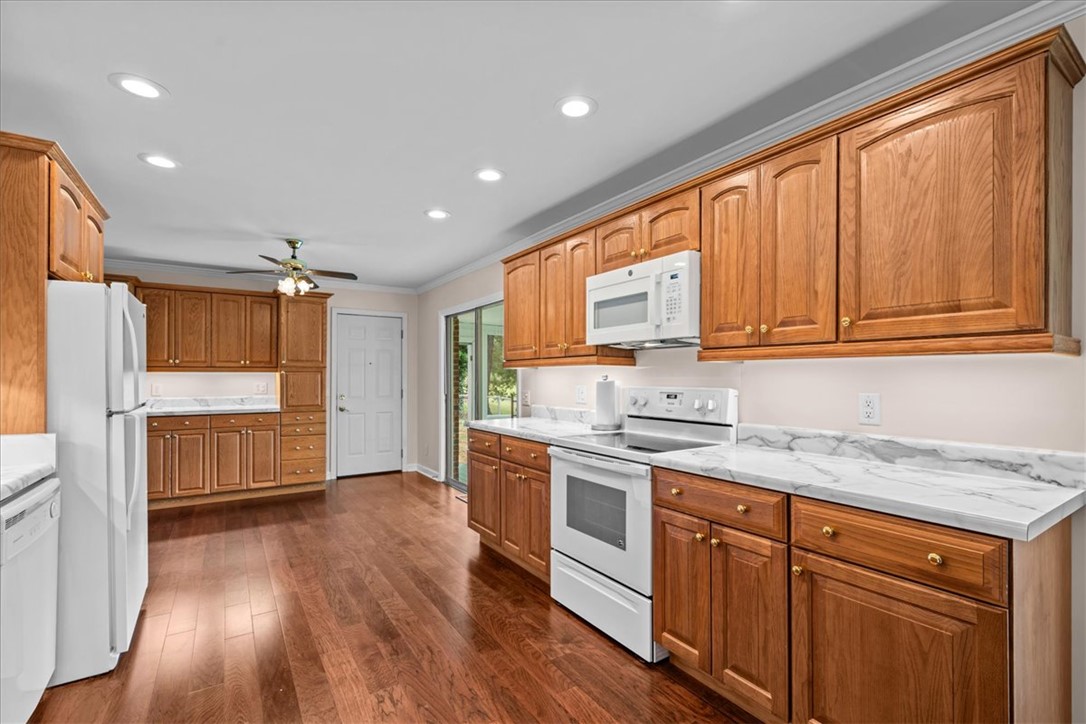 408 Fernwood Drive