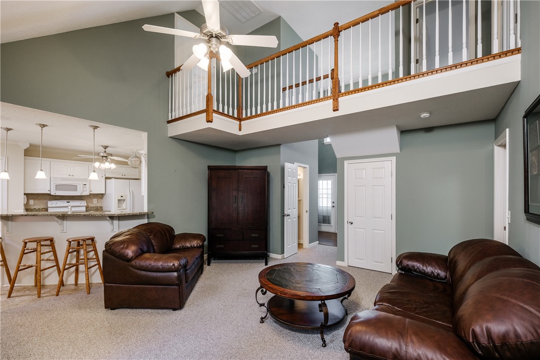 192 Walker Point