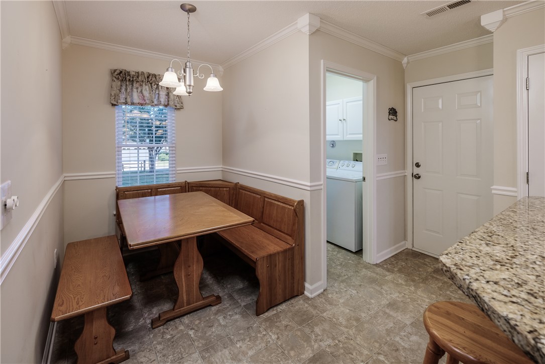 192 Walker Point