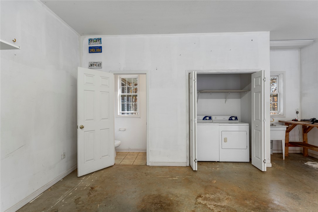 310 Falcons Nest Road