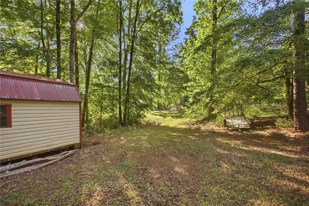 858 Robinhood Drive