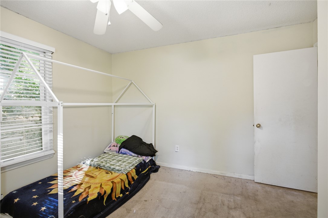 858 Robinhood Drive