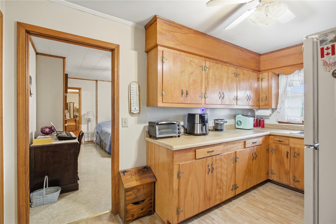 282 W Bennett Road