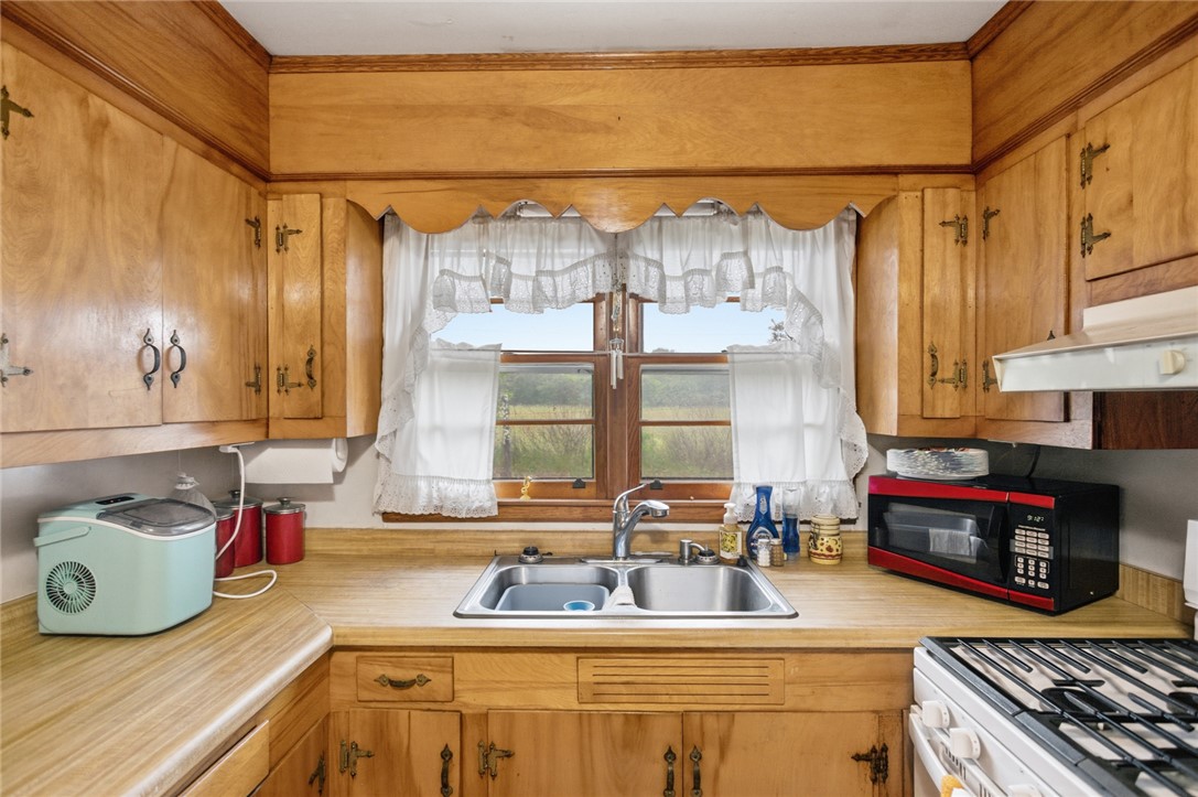 282 W Bennett Road