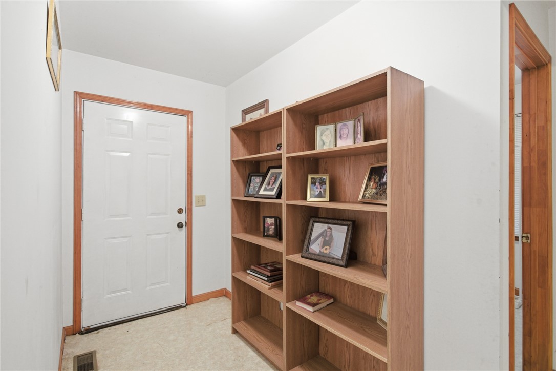 282 W Bennett Road