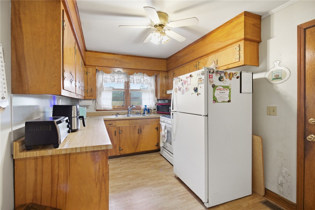 282 W Bennett Road