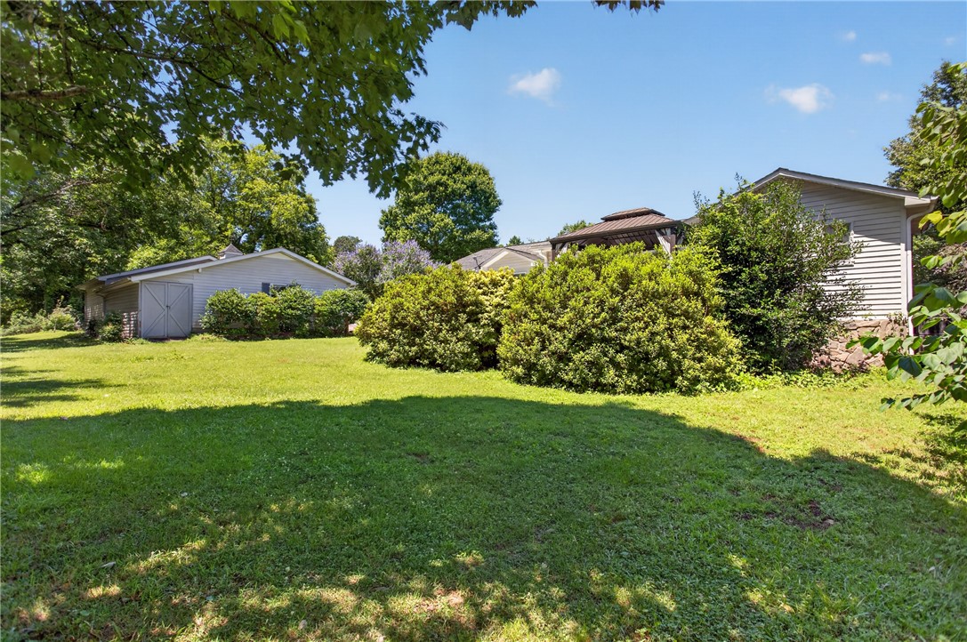 103 Dorsey Lane