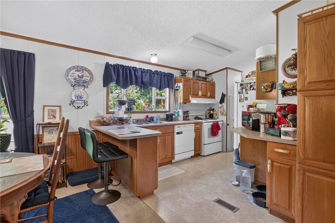 418 Chauga Road