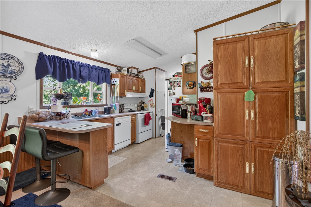 418 Chauga Road