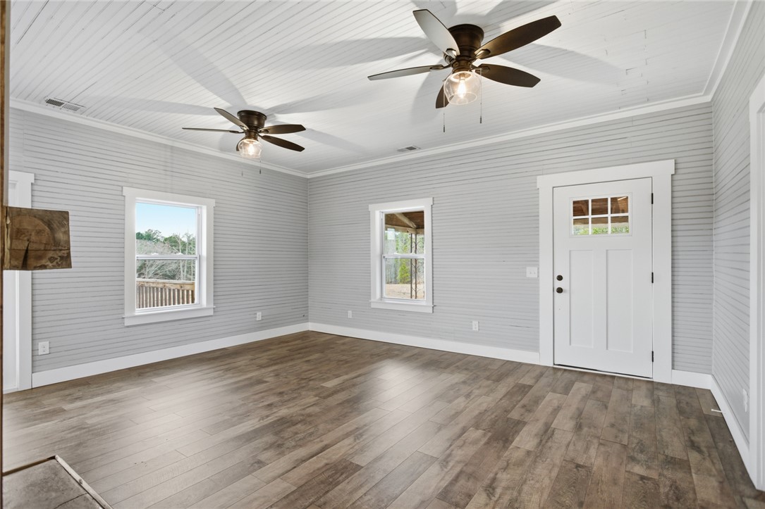 118 Grogan Road