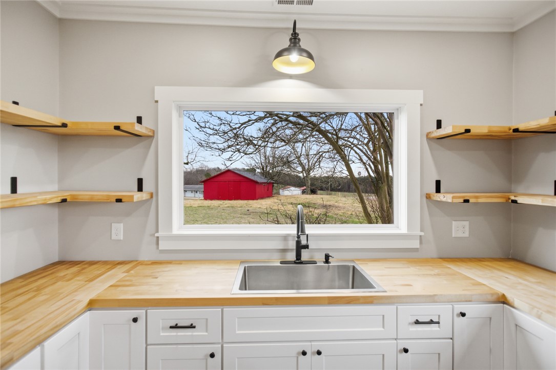 118 Grogan Road