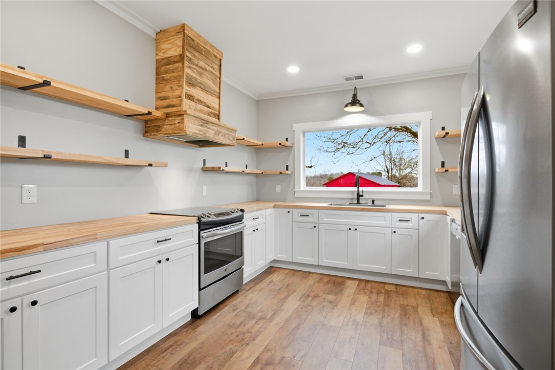 118 Grogan Road