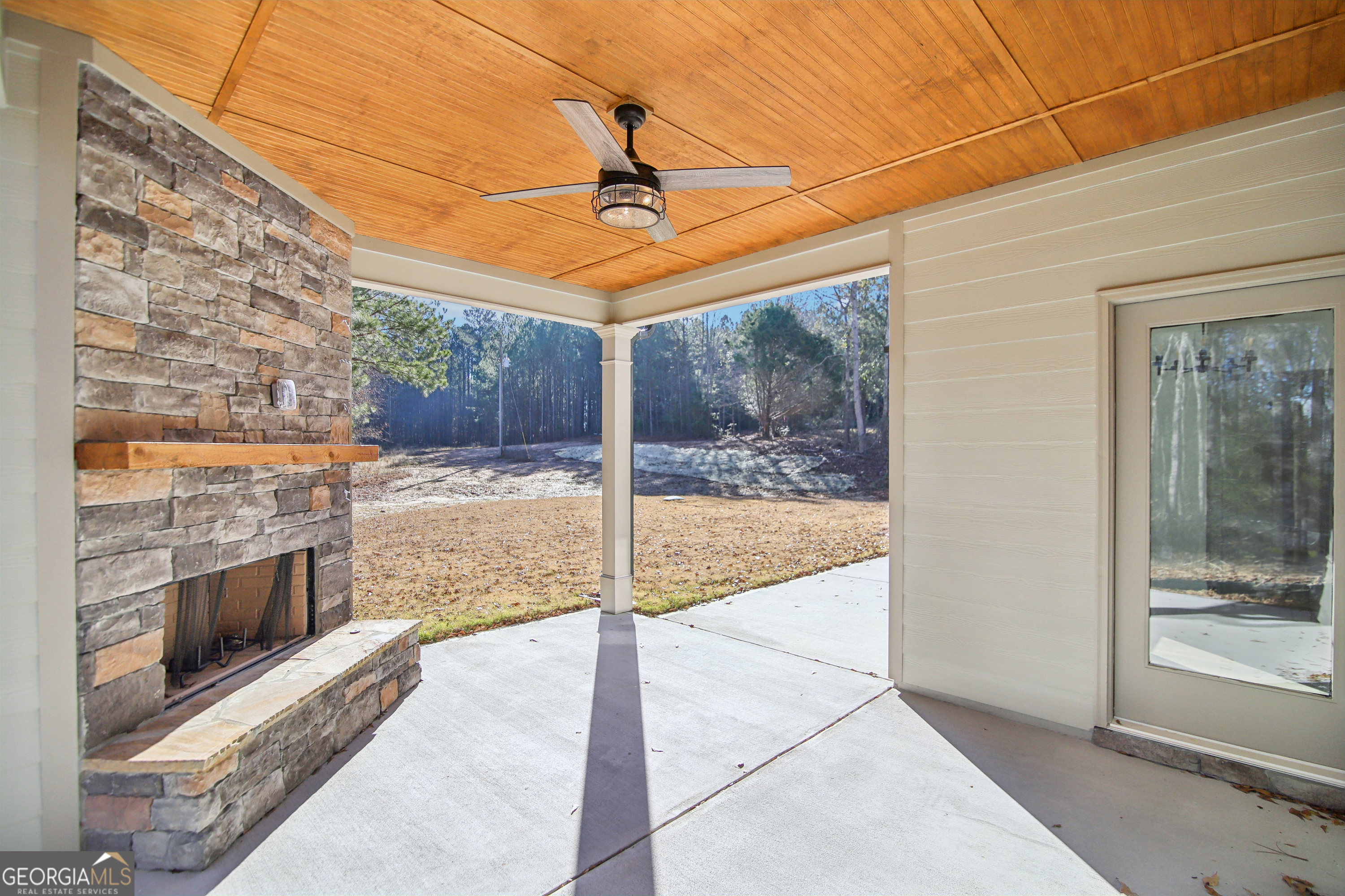 233 Irish Hill Drive