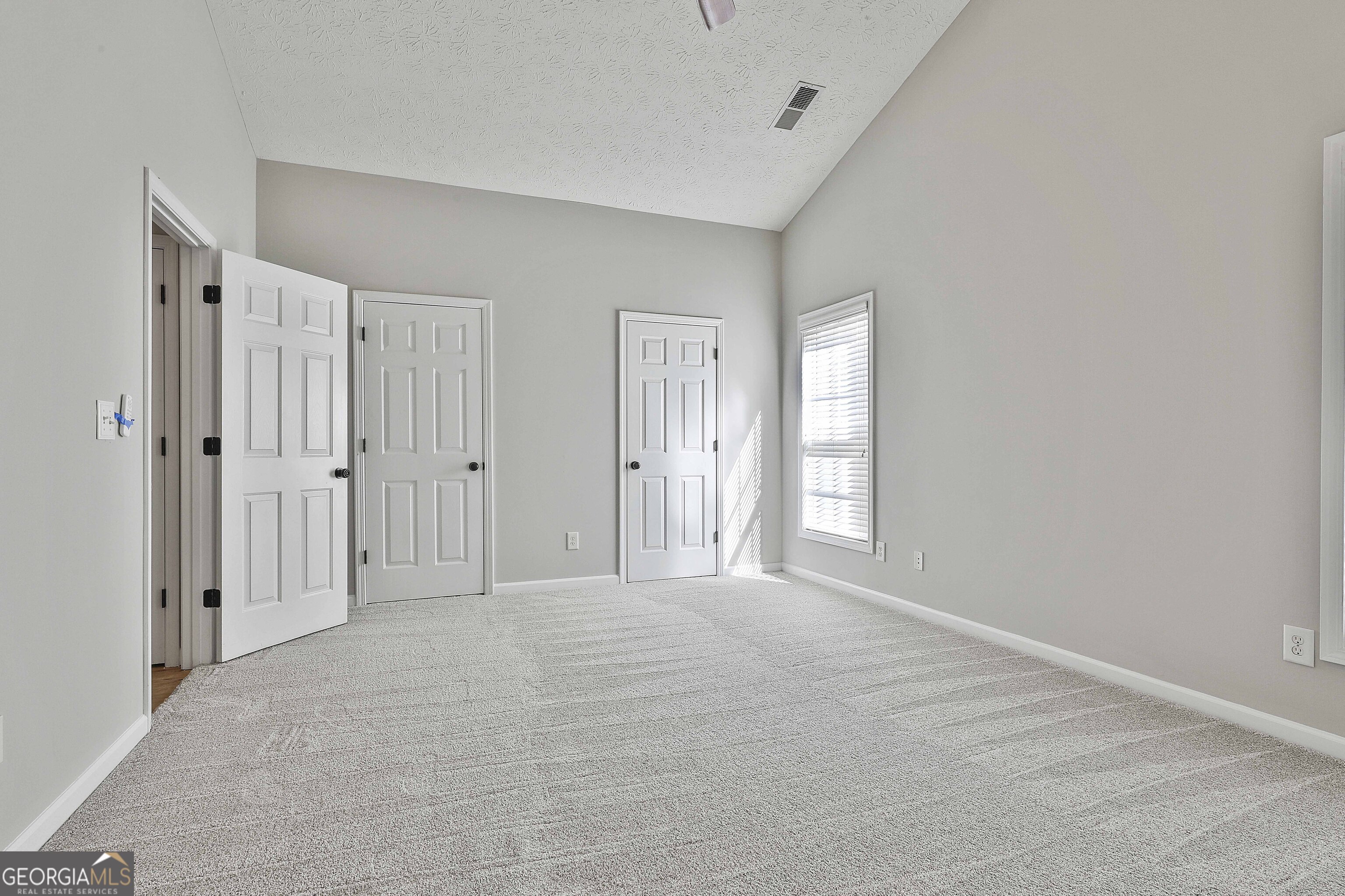 208 Lake Cove Approach