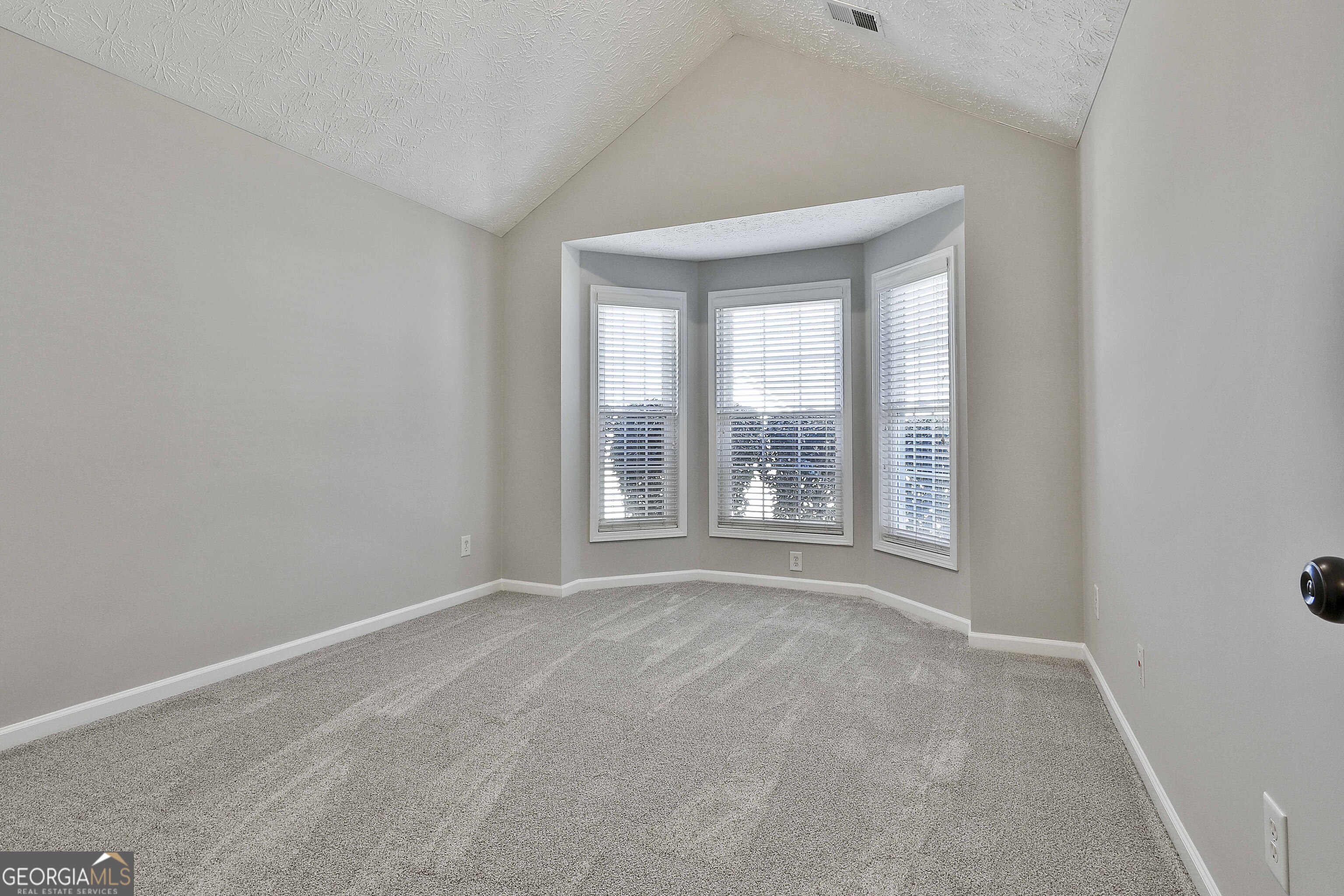 208 Lake Cove Approach