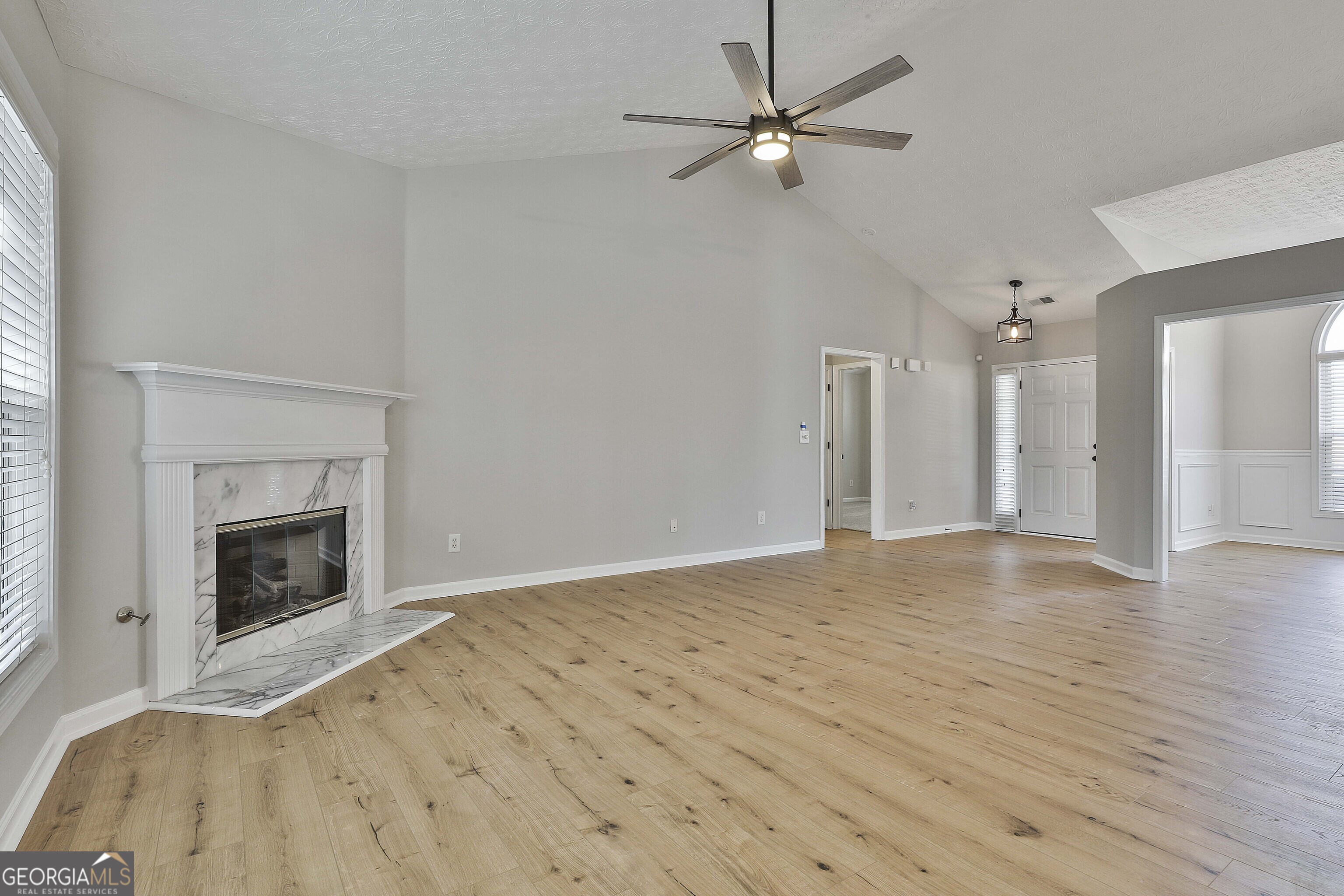 208 Lake Cove Approach