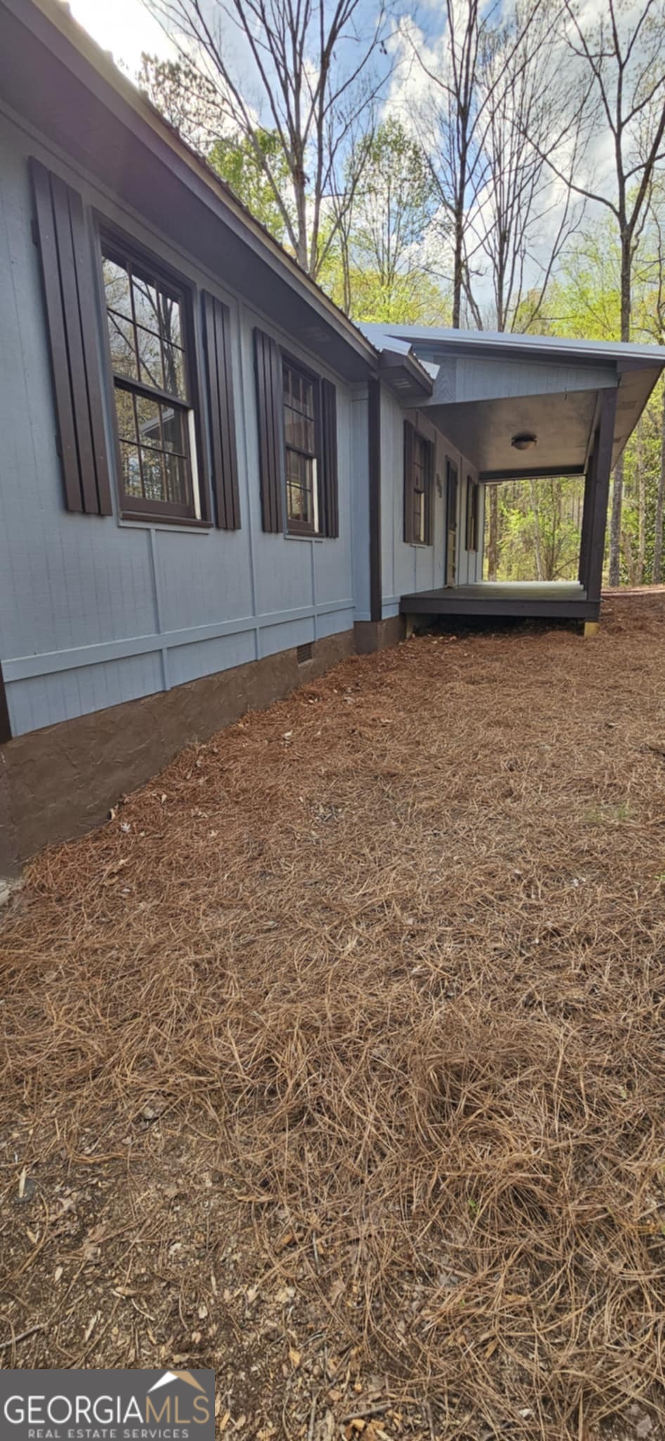223 Dogwood Lane