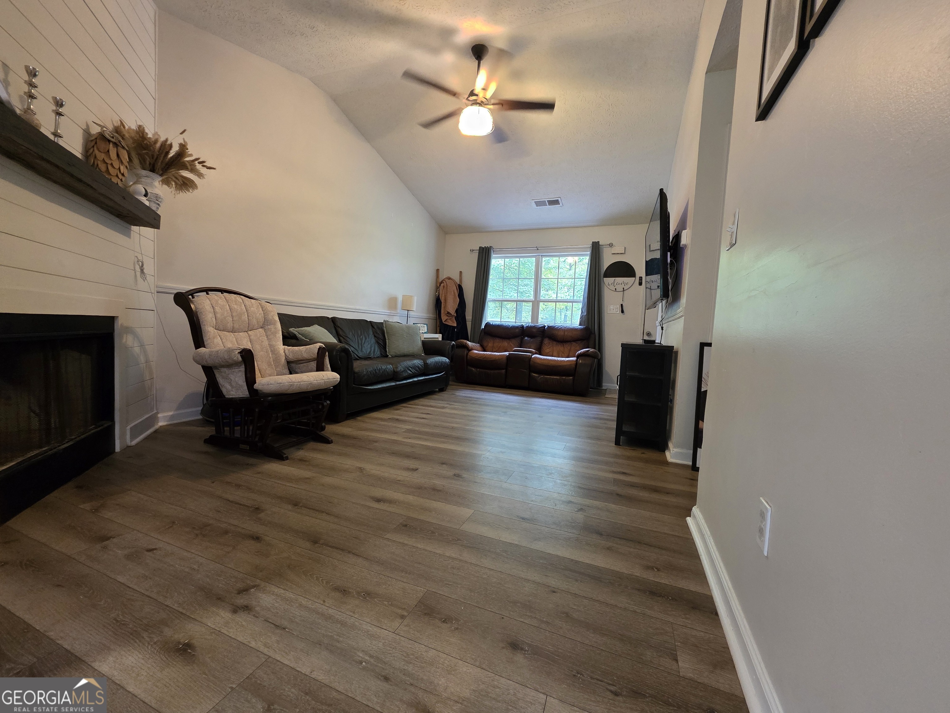 5151 Primrose Road