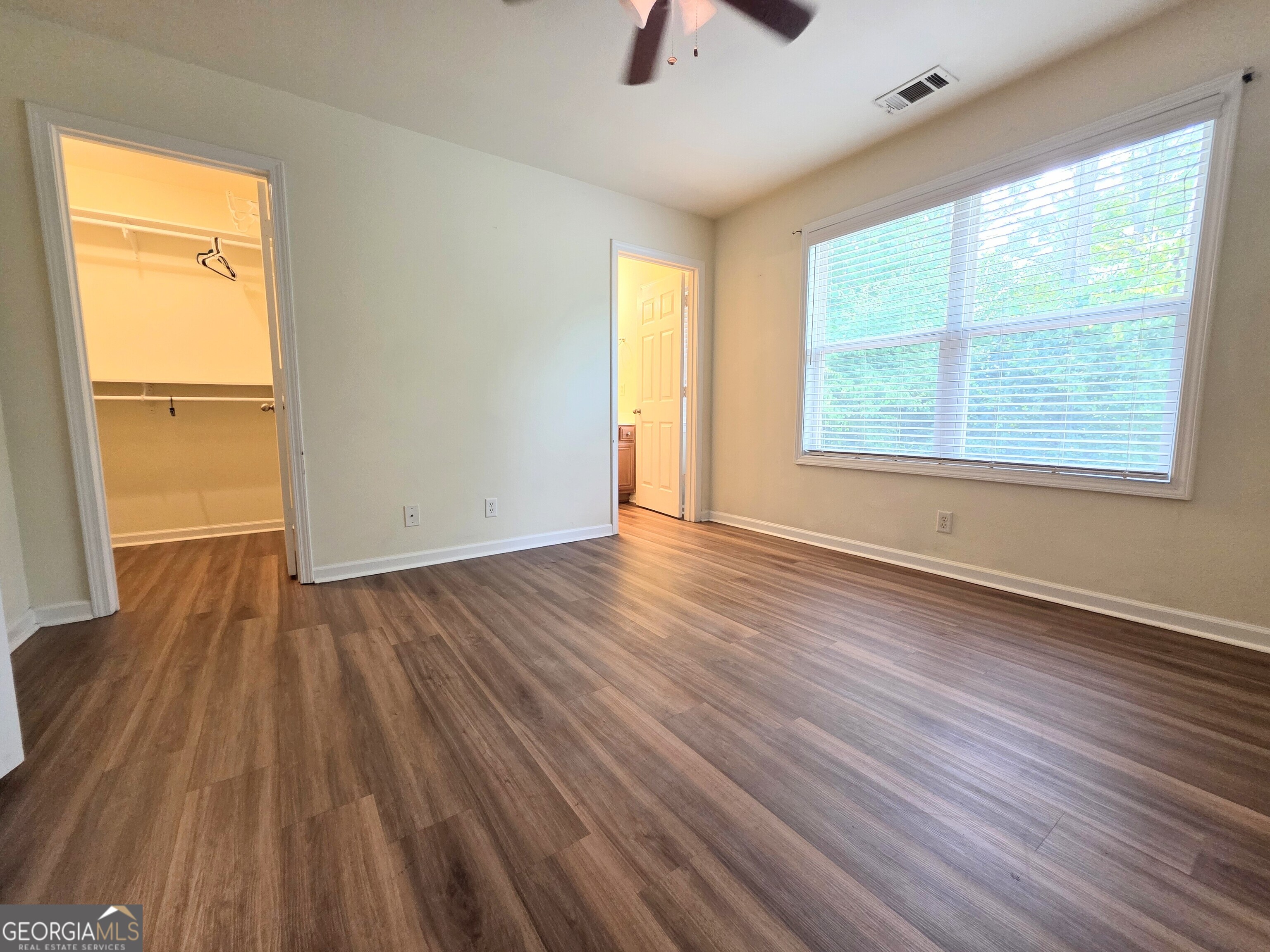 207 Granite Way