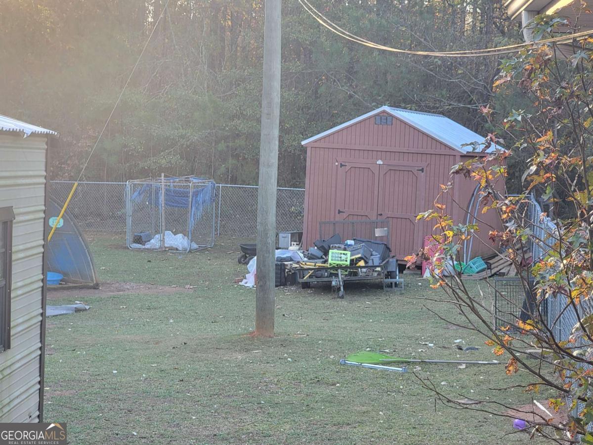 407 Earl North Road, Newnan