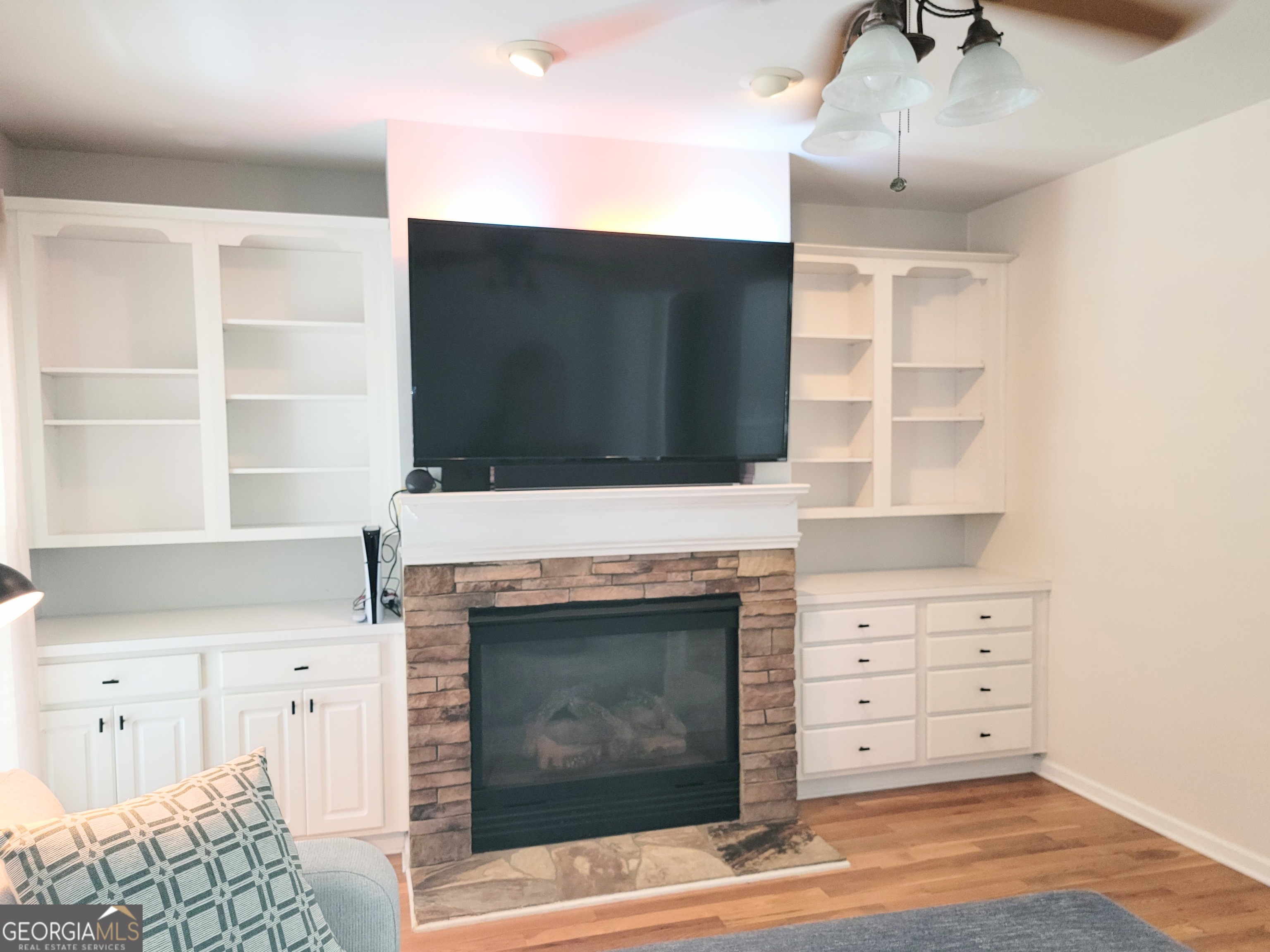 49 High Point Circle