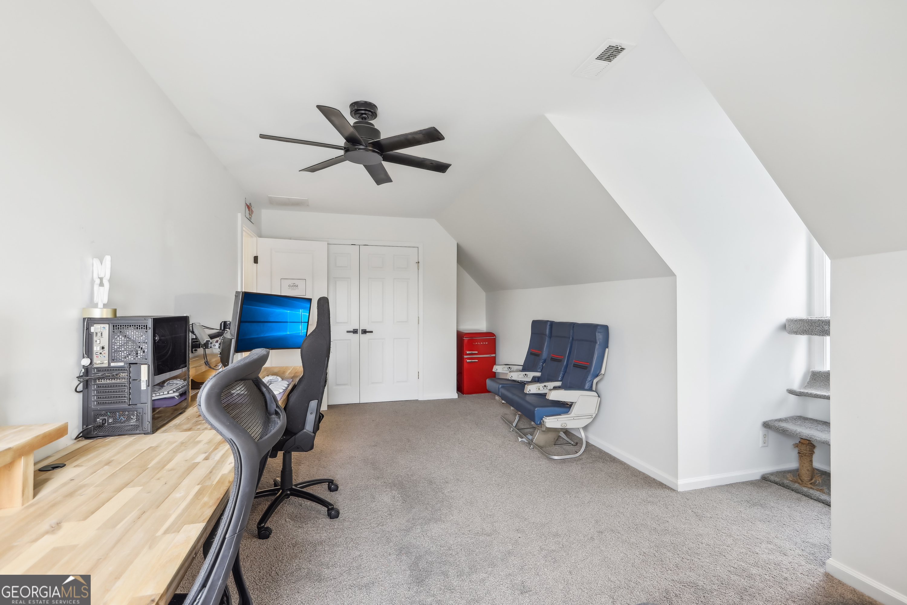 49 High Point Circle