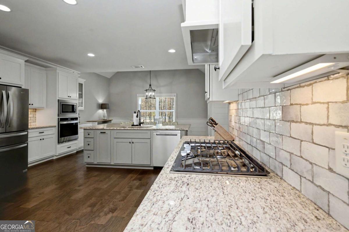 92 Gordon Oaks Way