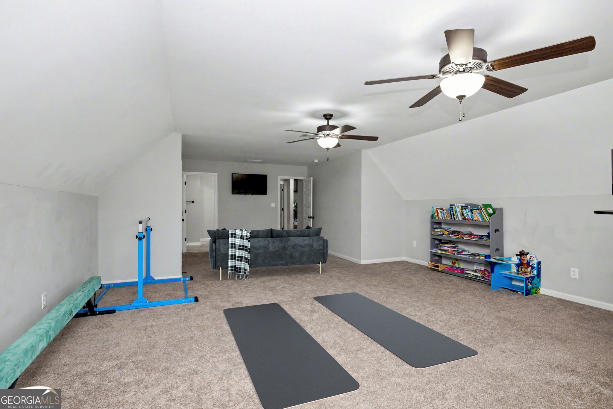 92 Gordon Oaks Way