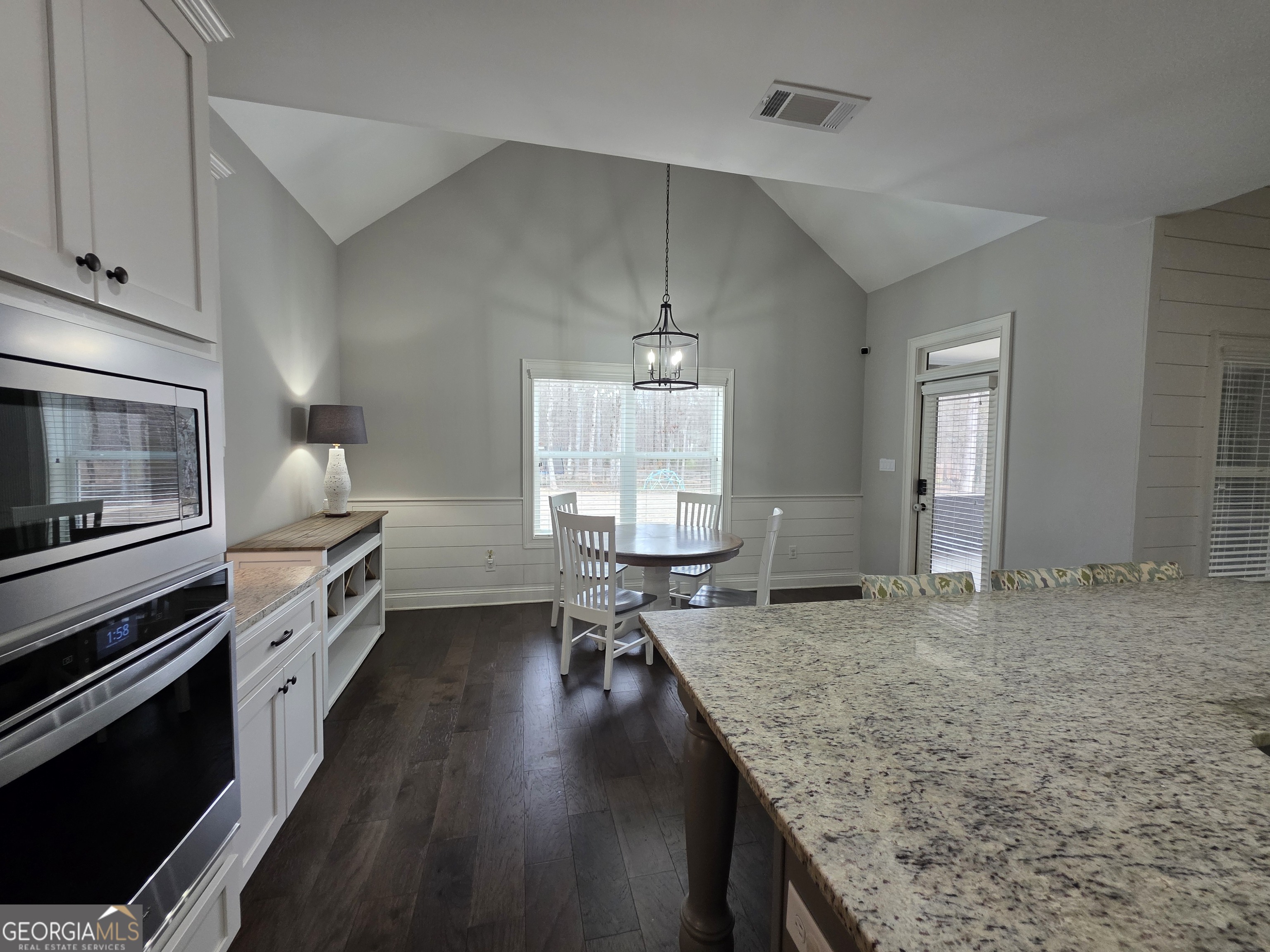 92 Gordon Oaks Way