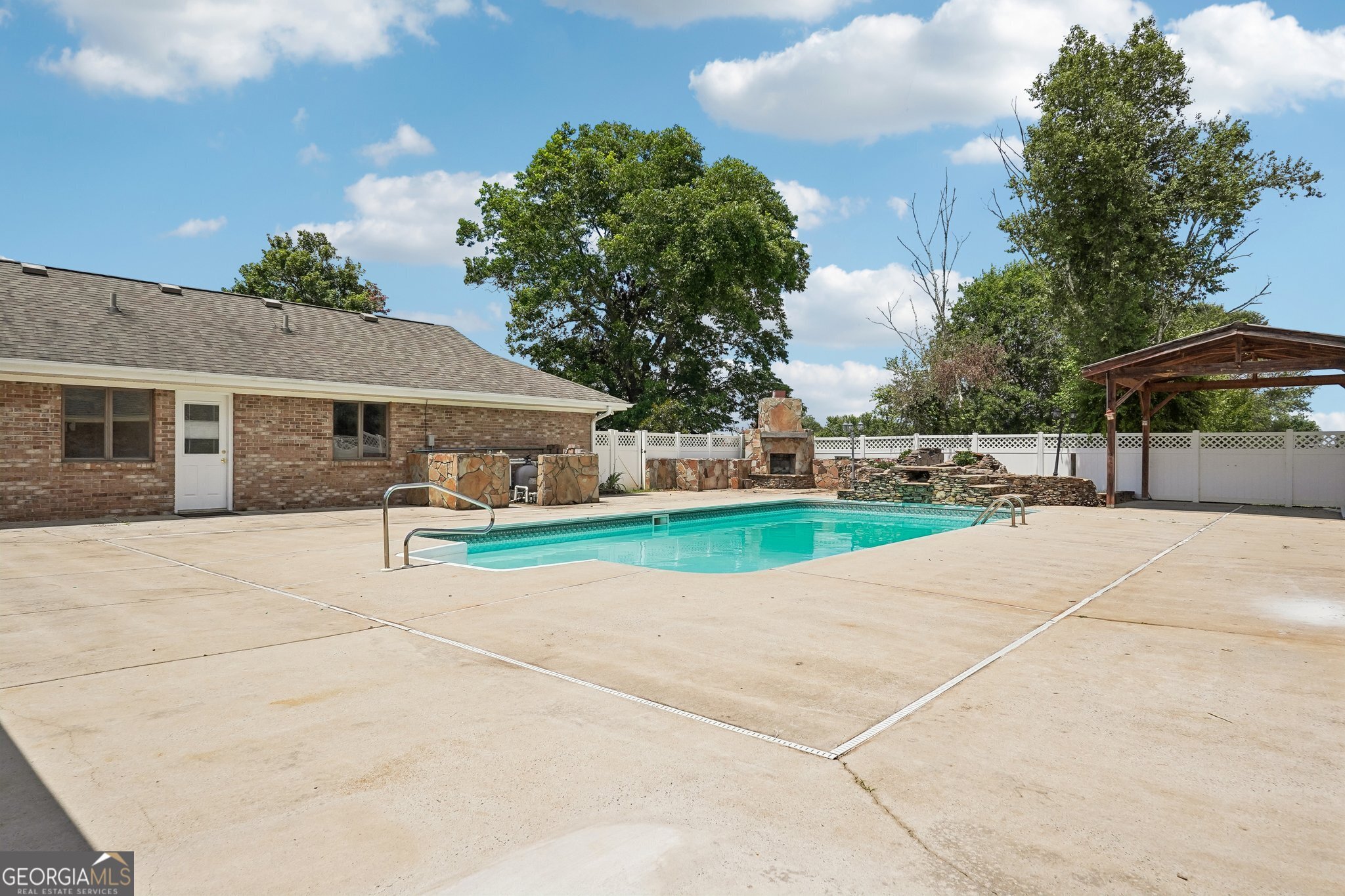 95 Irish Hill Court