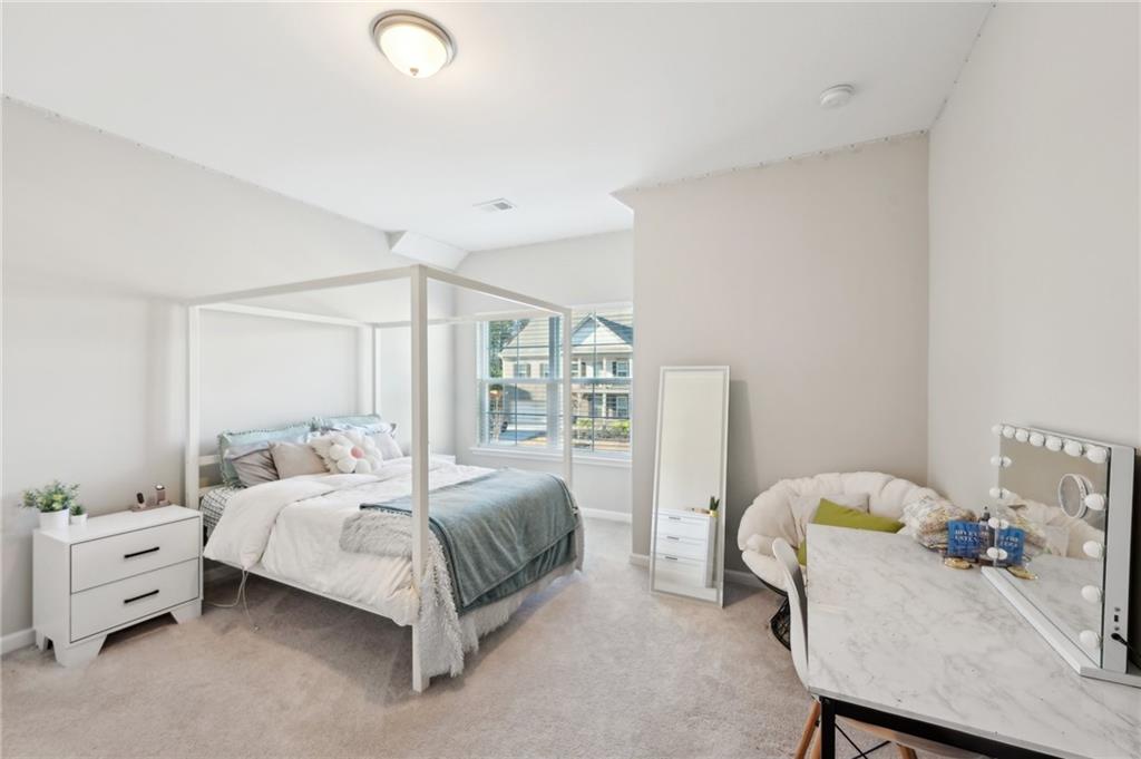 30 Braemore Lane