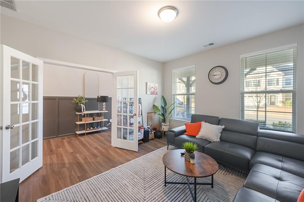 30 Braemore Lane