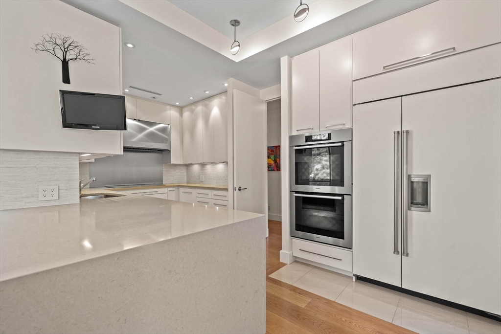 99 Florence Street # 4B Unit: 10-4B